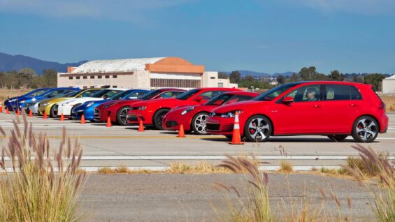 World’s Greatest Drag Race 4!
